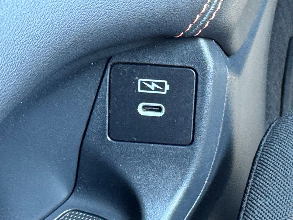 Used 2025 Honda HR-V Sport image 27