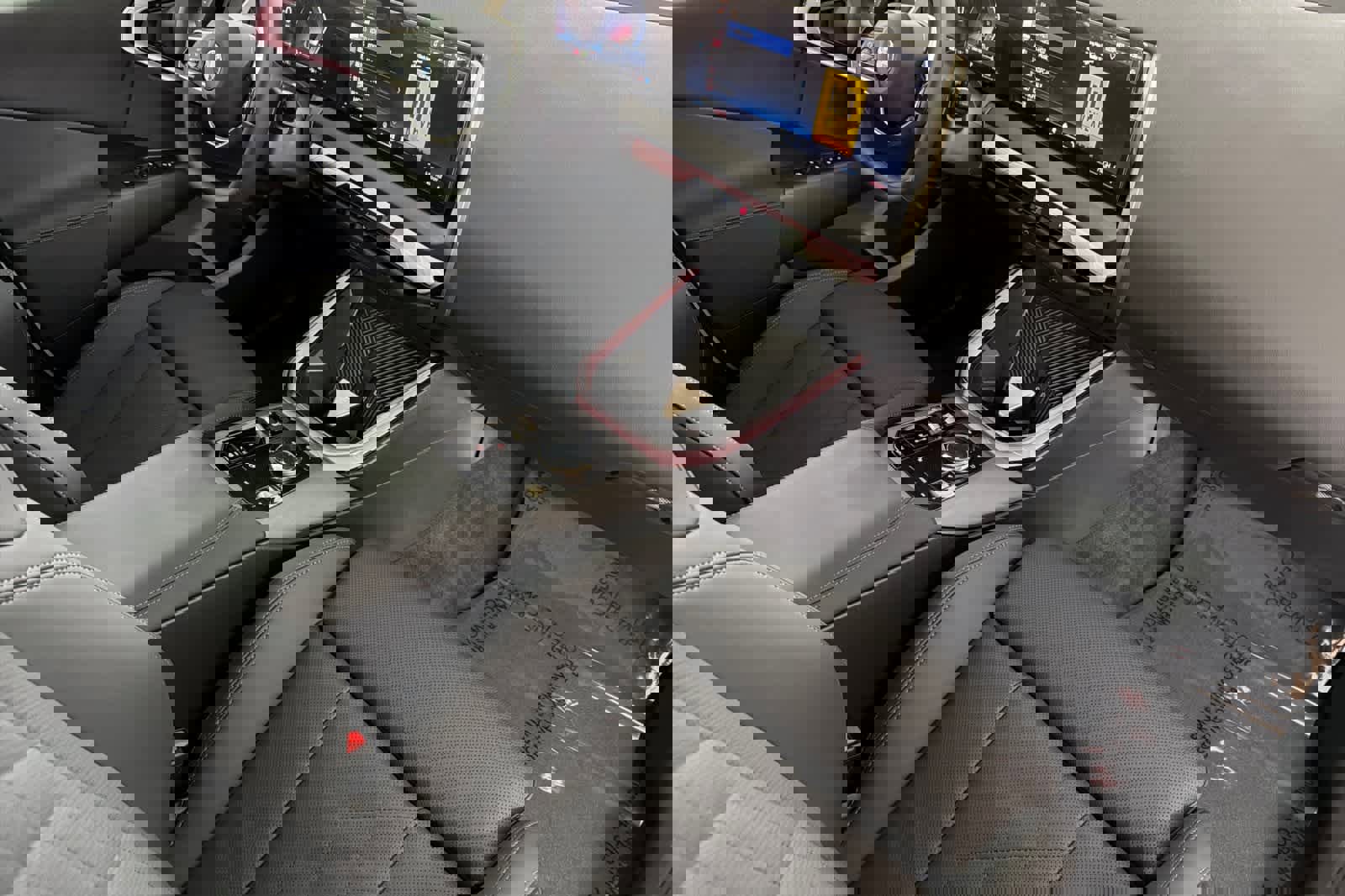 Used 2025 BMW X3 xDrive30i w/ Premium Package image 16