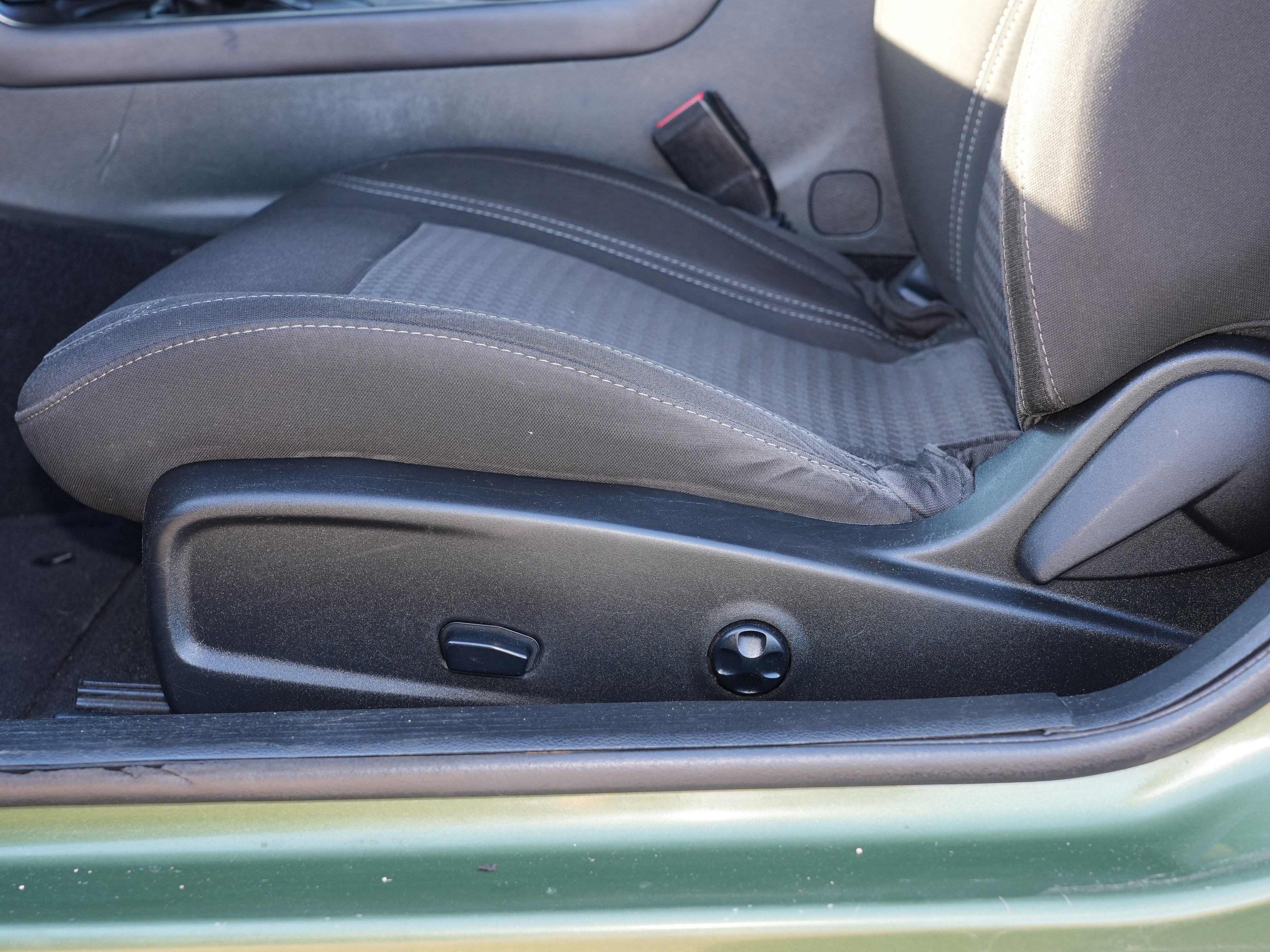 Used 2020 Dodge Challenger SXT w/ Blacktop Package image 19