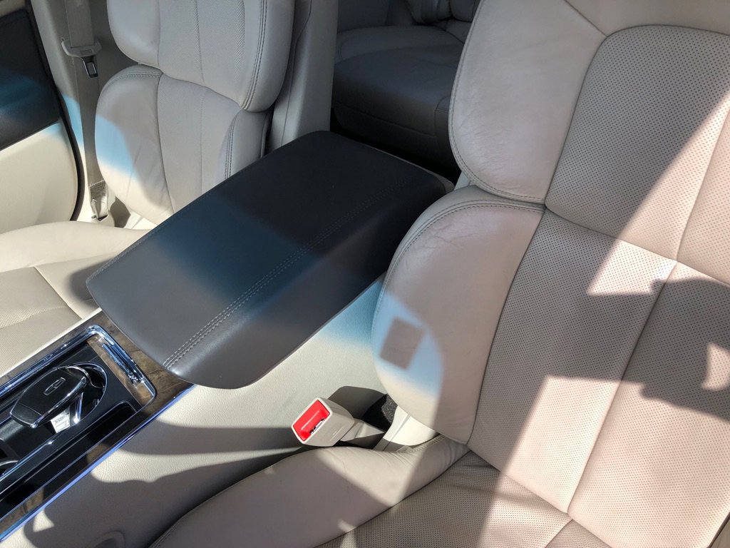 Used 2017 Lincoln Continental Reserve w/ Climate Package image 17