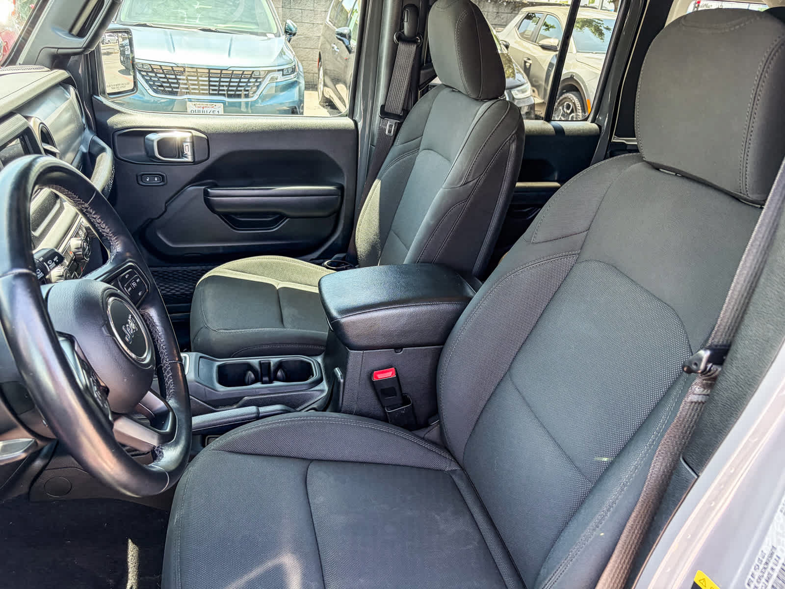 Used 2021 Jeep Wrangler Unlimited Sport AWD/4WD image 16
