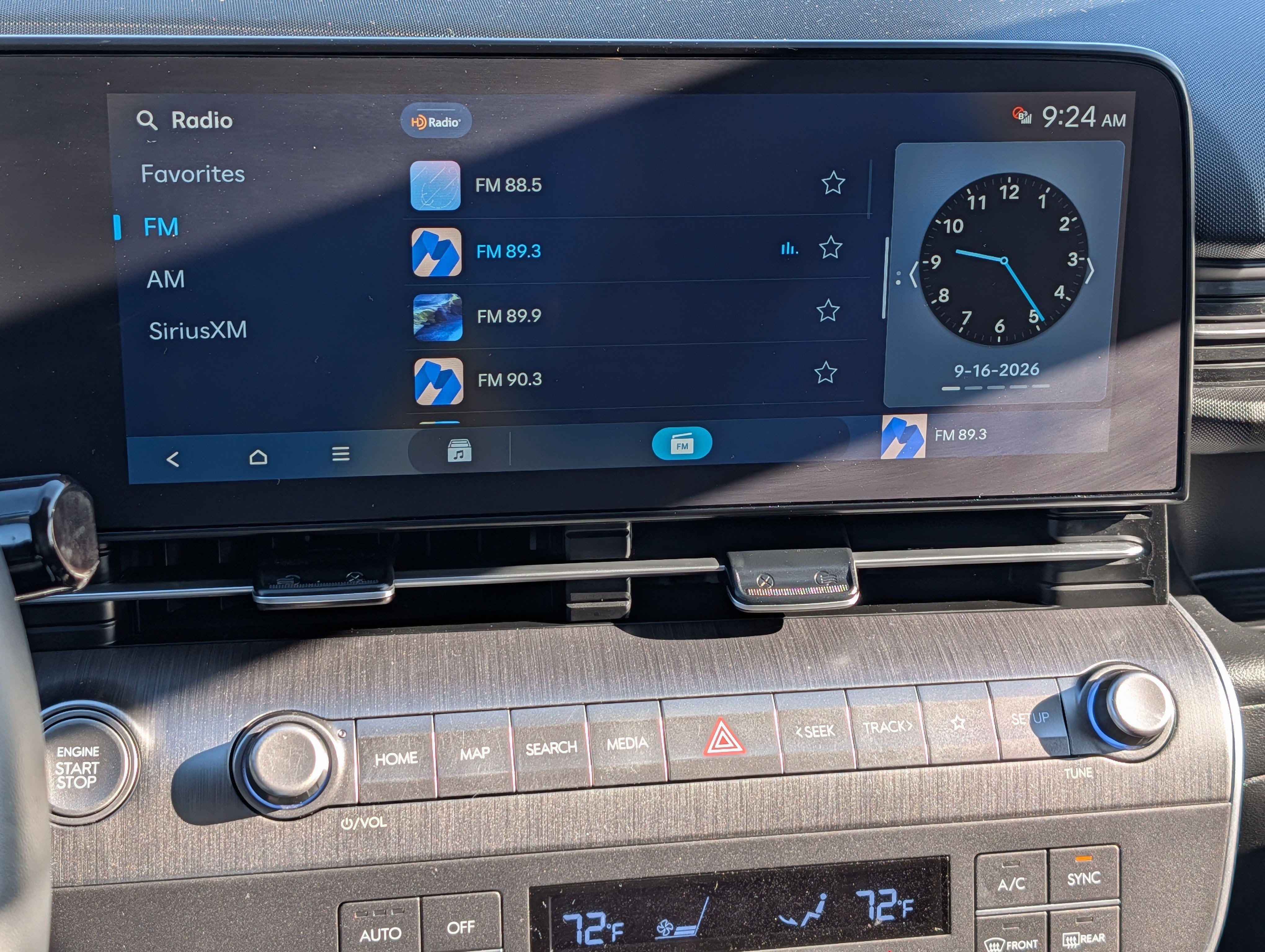 Certified 2024 Hyundai Kona SEL AWD/4WD image 22