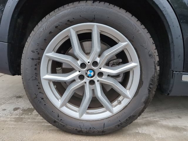 Used 2023 BMW X5 xDrive40i w/ Executive Package AWD/4WD image 5