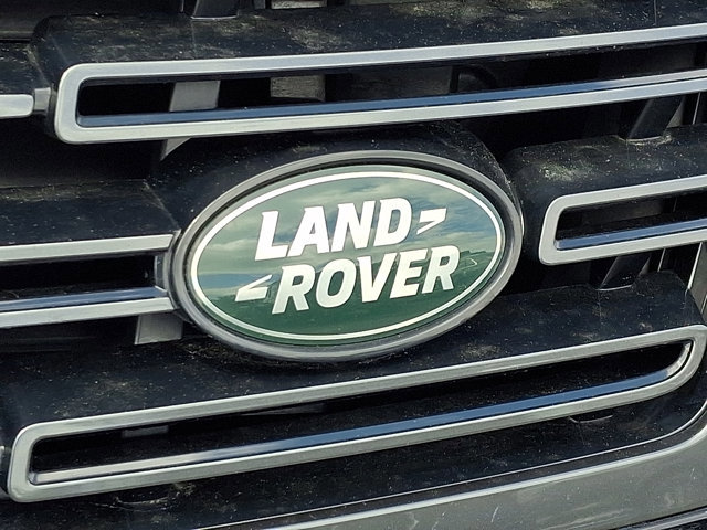 Used 2025 Land Rover Range Rover Long Wheelbase SE AWD/4WD image 34