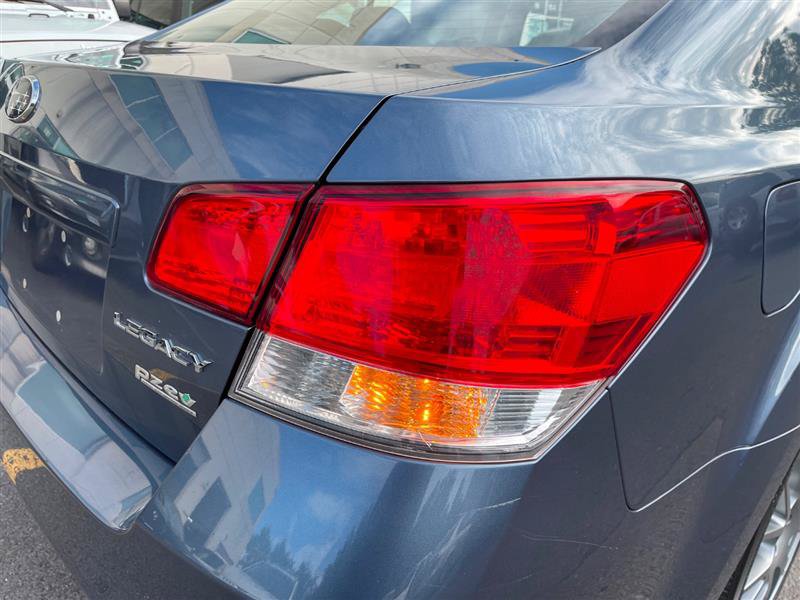 Used 2014 Subaru Legacy 2.5i Premium AWD/4WD image 42