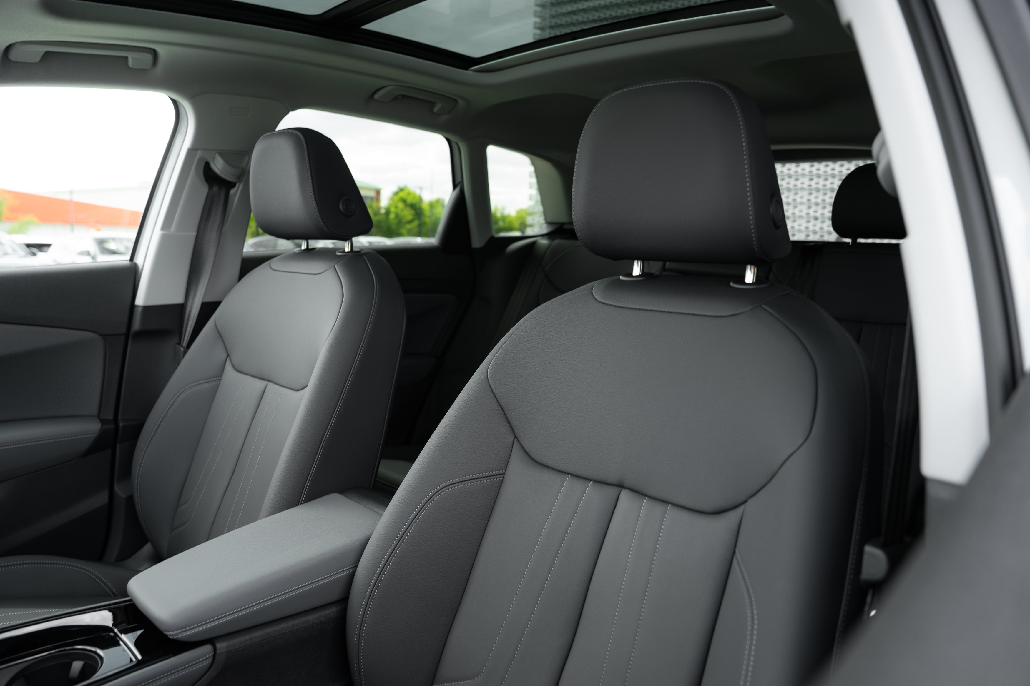 New 2026 Audi Q3 quattro 2.0T AWD/4WD image 19