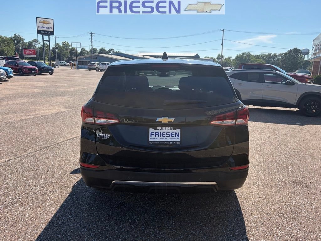 Used 2022 Chevrolet Equinox LT AWD/4WD image 4