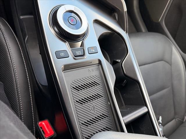 Used 2022 Kia EV6 Wind image 23