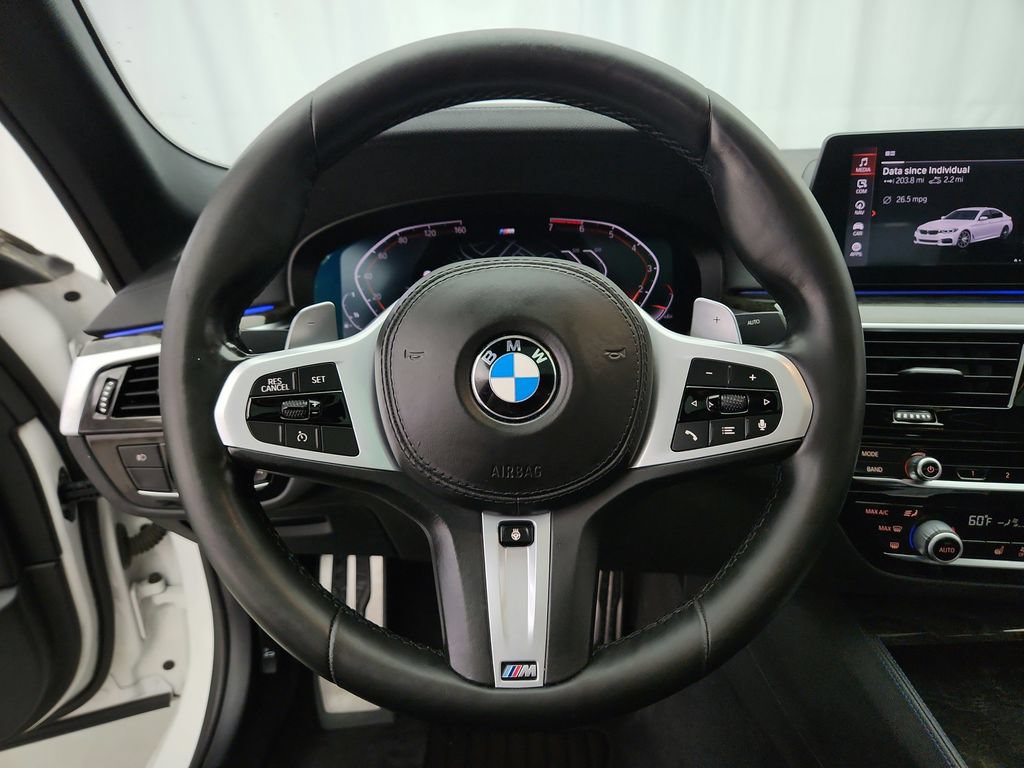 Used 2020 BMW 530i xDrive w/ M Sport Package AWD/4WD image 15