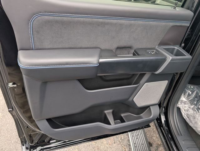 New 2026 Ford F450 4x4 Crew Cab Super Duty image 12