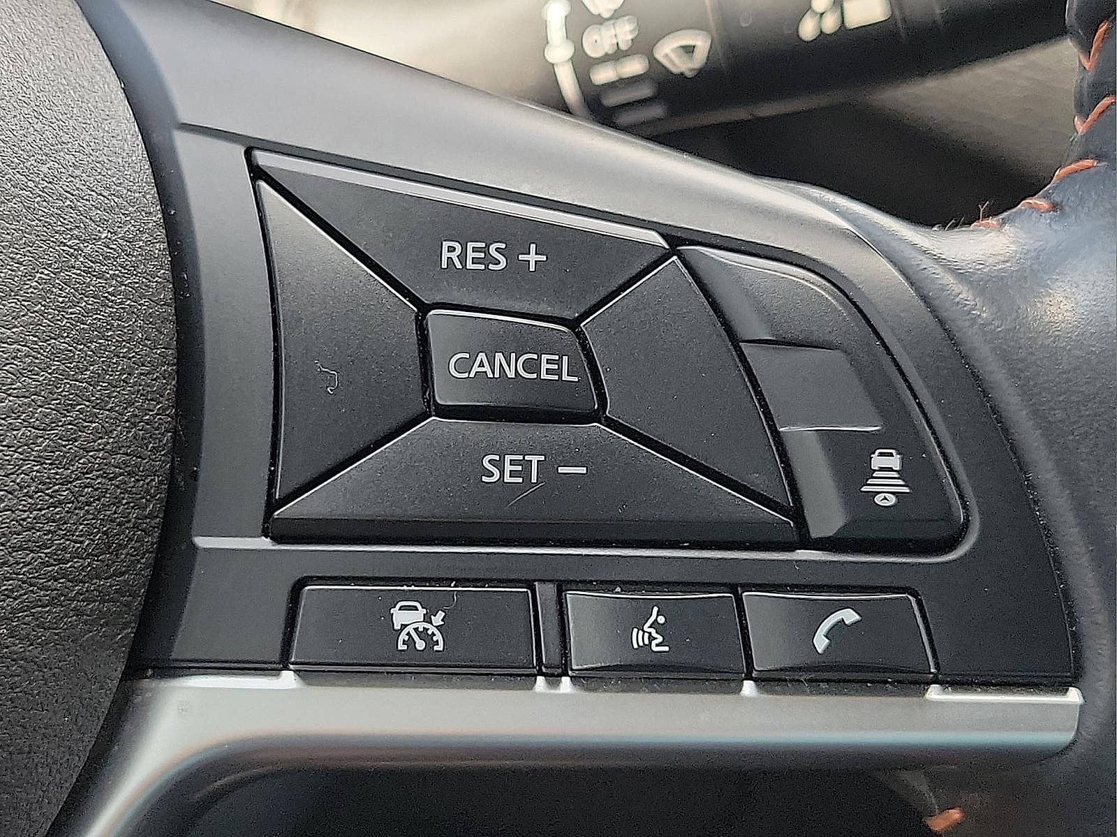 Used 2024 Nissan Sentra SR FWD image 16