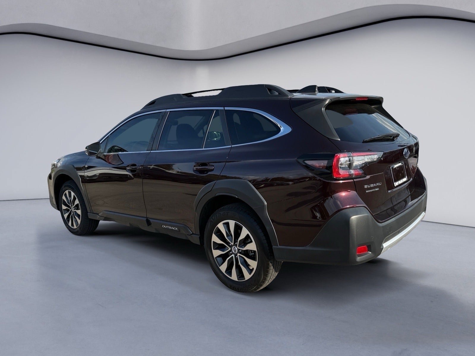 Used 2024 Subaru Outback Limited AWD/4WD image 3