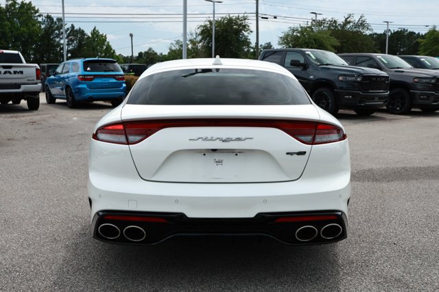 Used 2022 Kia Stinger GT-Line w/ Sun & Sound Package RWD image 7