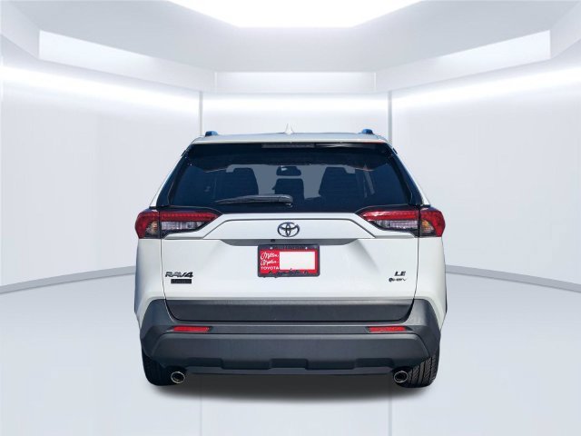 Certified 2025 Toyota RAV4 LE AWD/4WD image 6