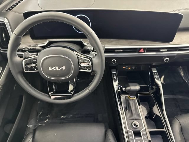Certified 2025 Kia Sorento SX Prestige AWD/4WD image 24