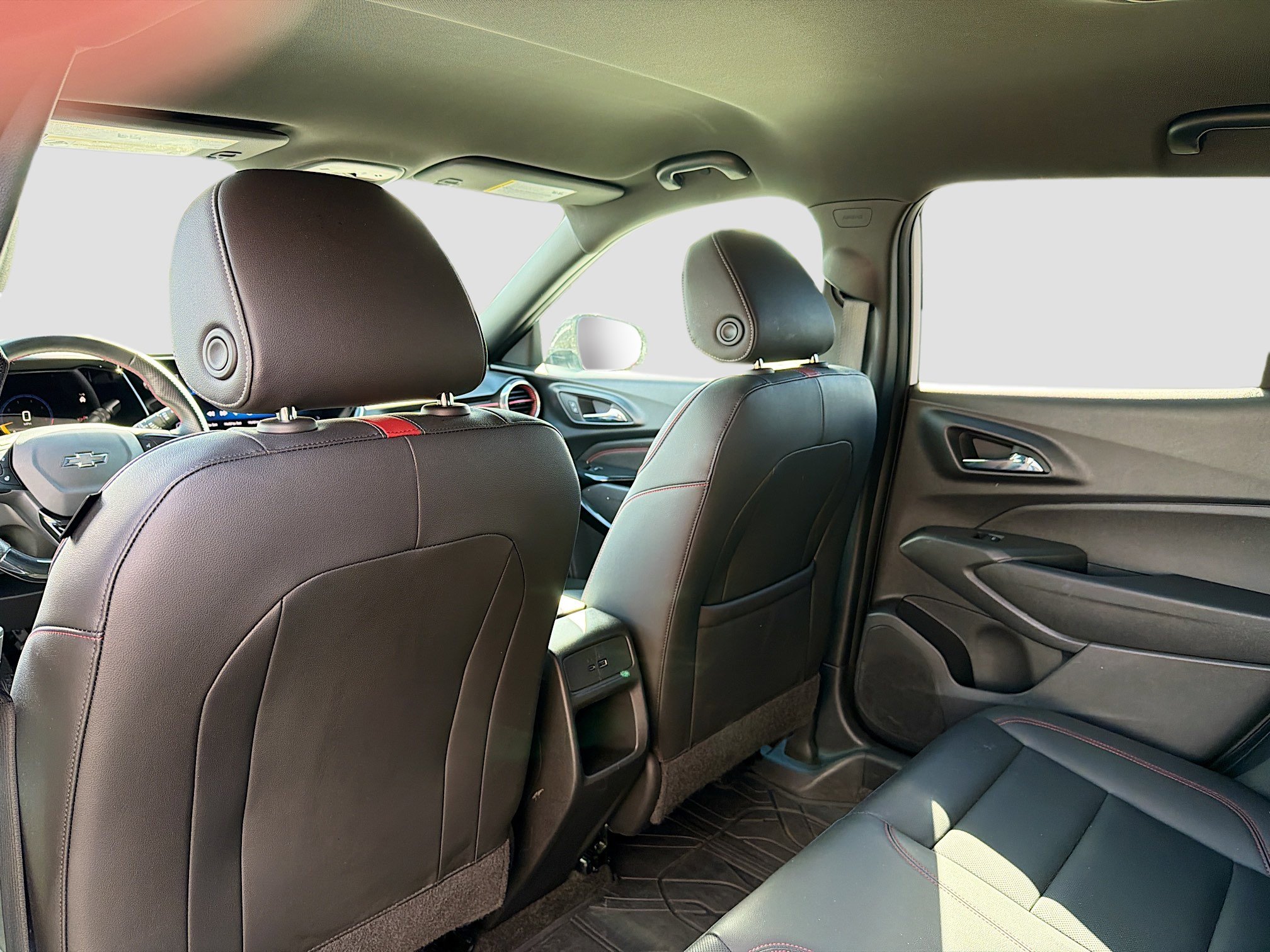 Used 2024 Chevrolet Trax RS w/ Driver Confidence Package image 6