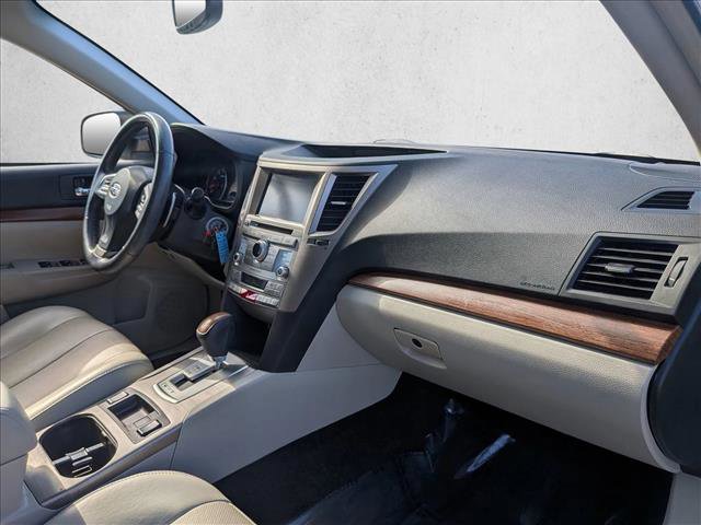 Used 2014 Subaru Outback 3.6R Limited image 21