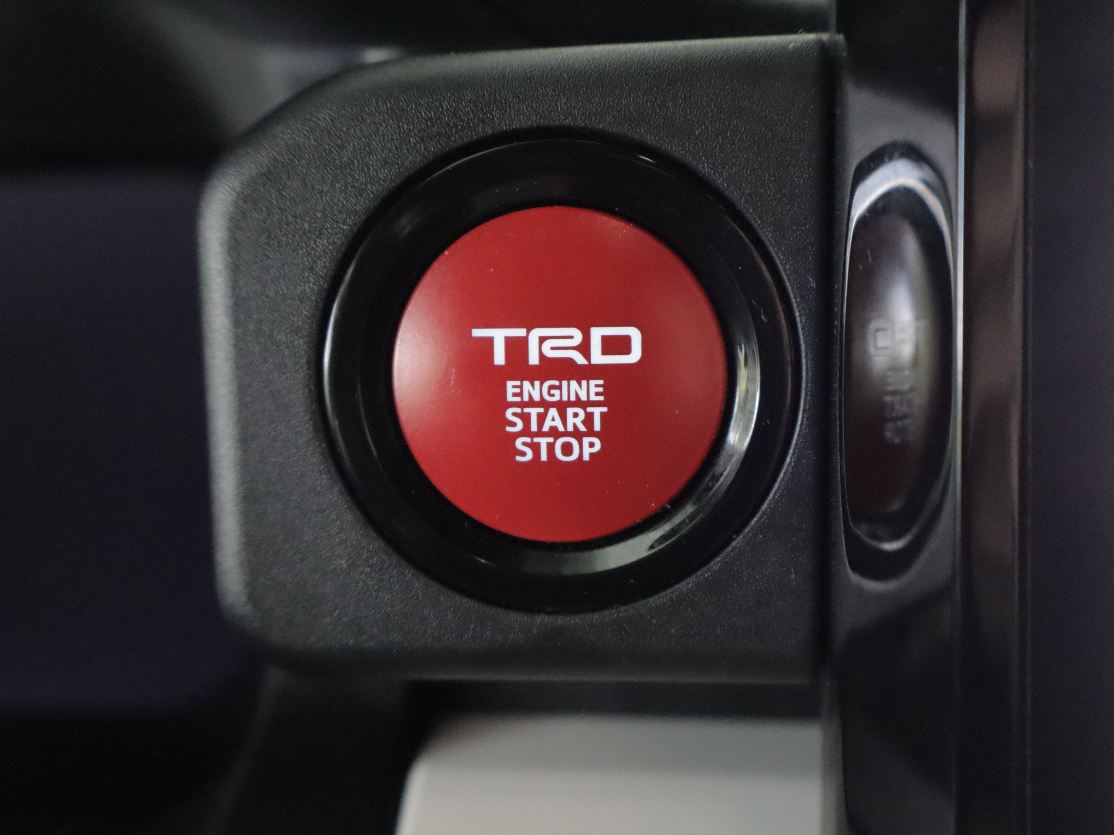 Used 2024 Toyota Tacoma TRD Sport w/ TRD Sport Upgrade Package AWD/4WD image 17