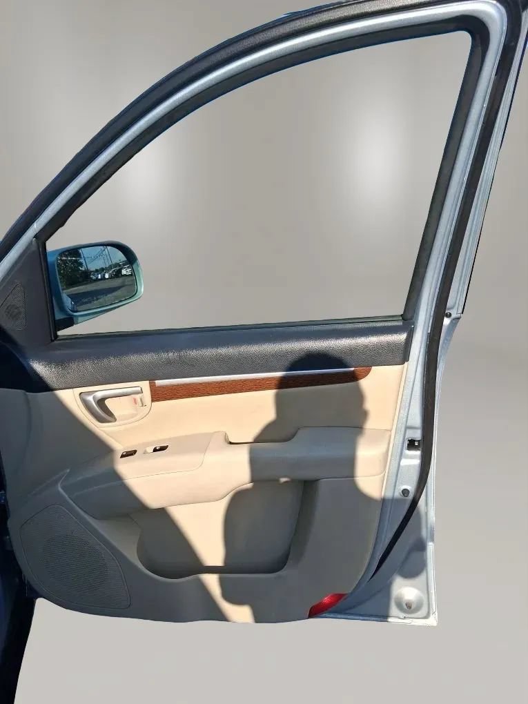 Used 2007 Hyundai Santa Fe Limited FWD image 37