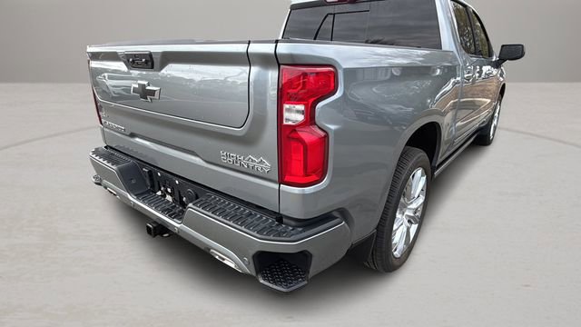 Used 2025 Chevrolet Silverado 1500 High Country image 31