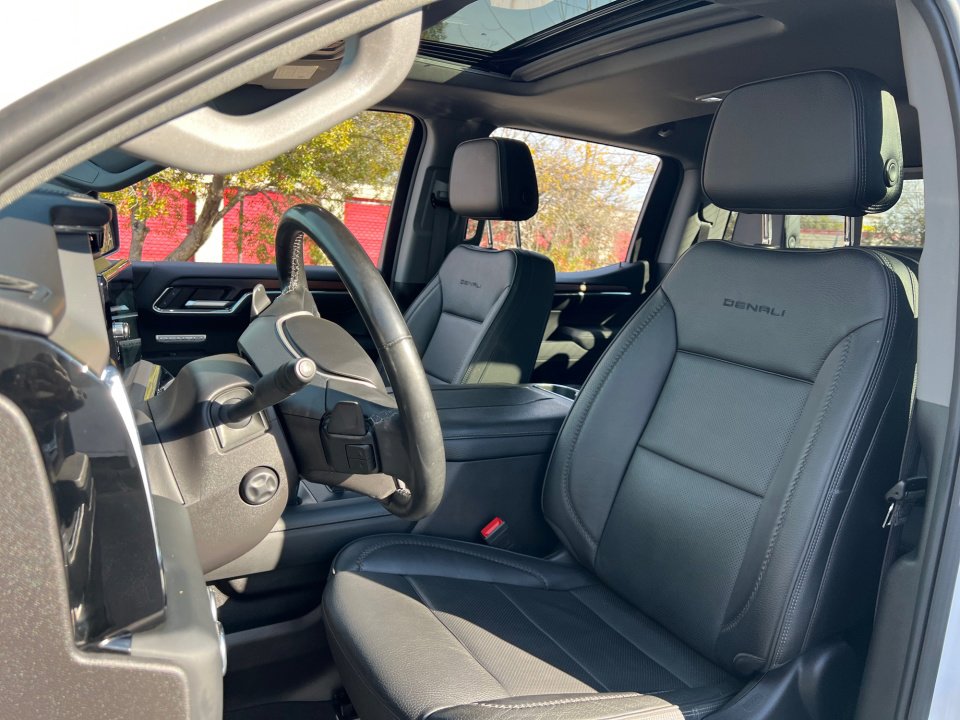 Used 2024 GMC Sierra 1500 Denali w/ Technology Package image 30