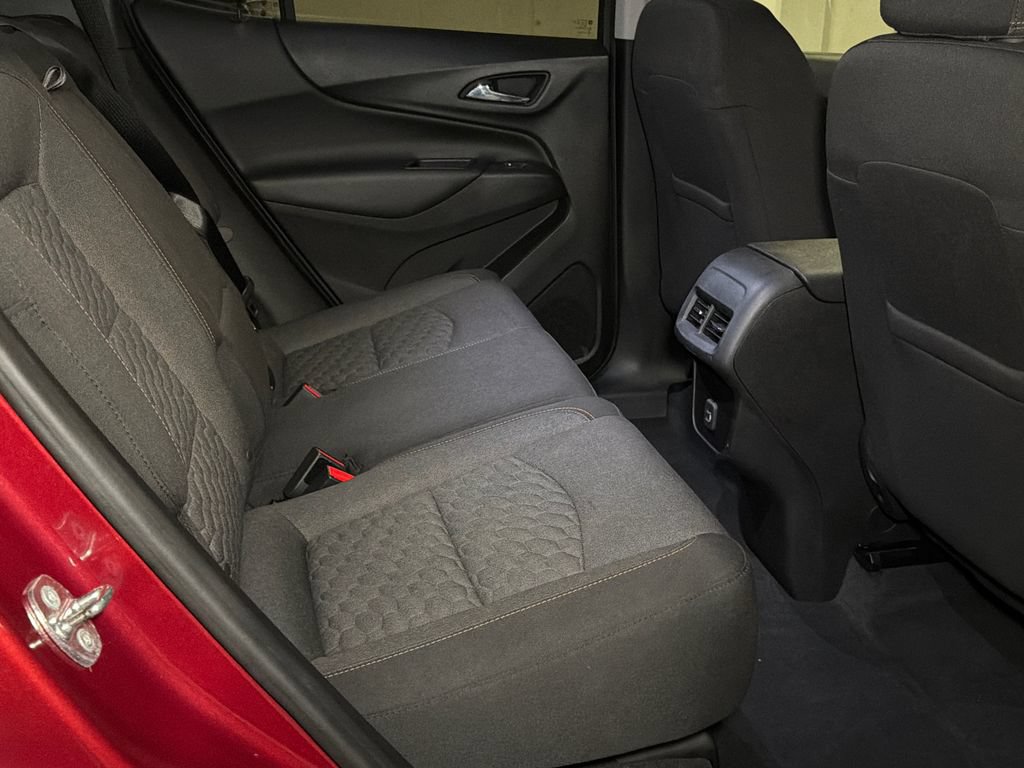 Used 2019 Chevrolet Equinox LT FWD image 15