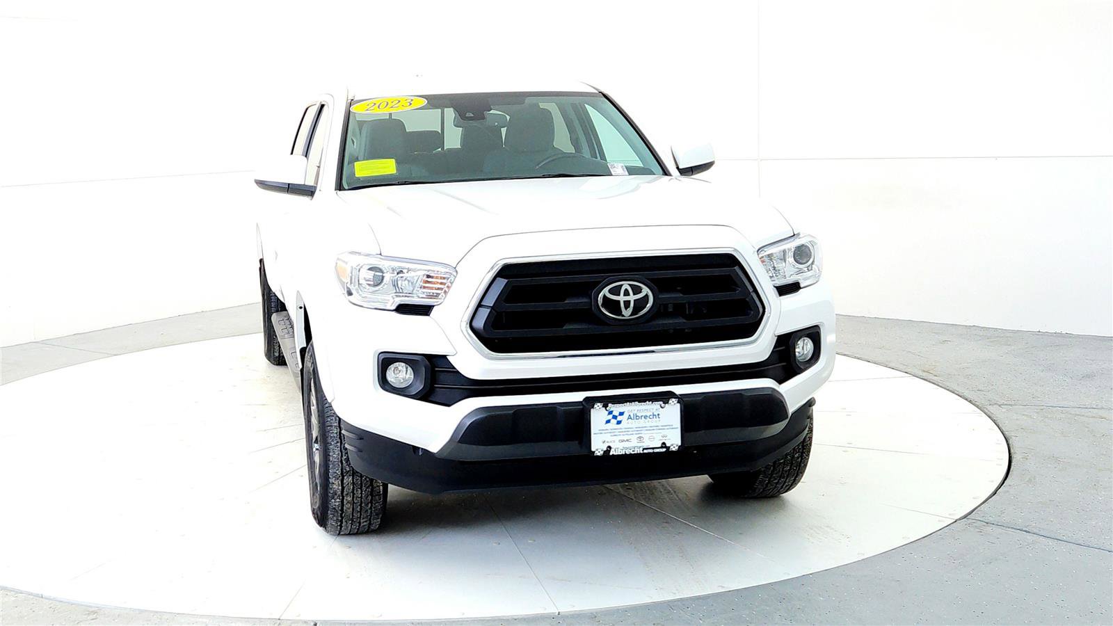 Certified 2023 Toyota Tacoma SR5 image 8