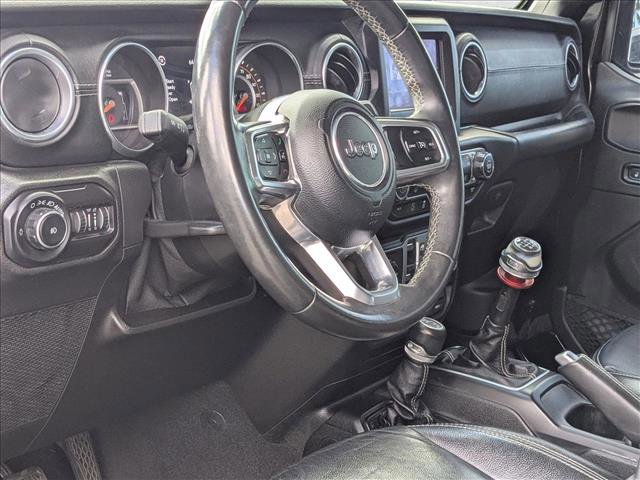Used 2018 Jeep Wrangler Unlimited Sahara image 9