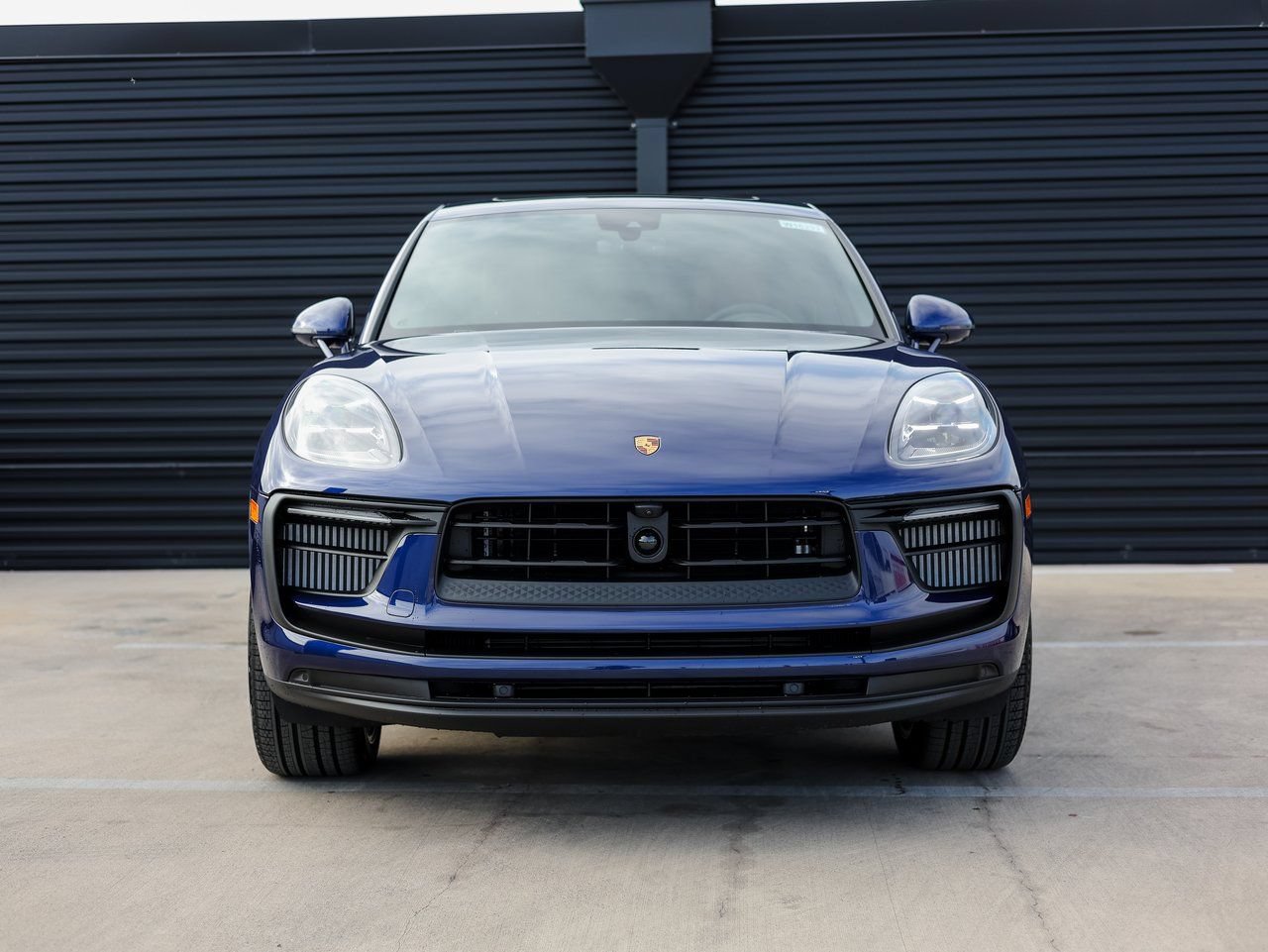 Certified 2026 Porsche Macan S AWD/4WD image 10