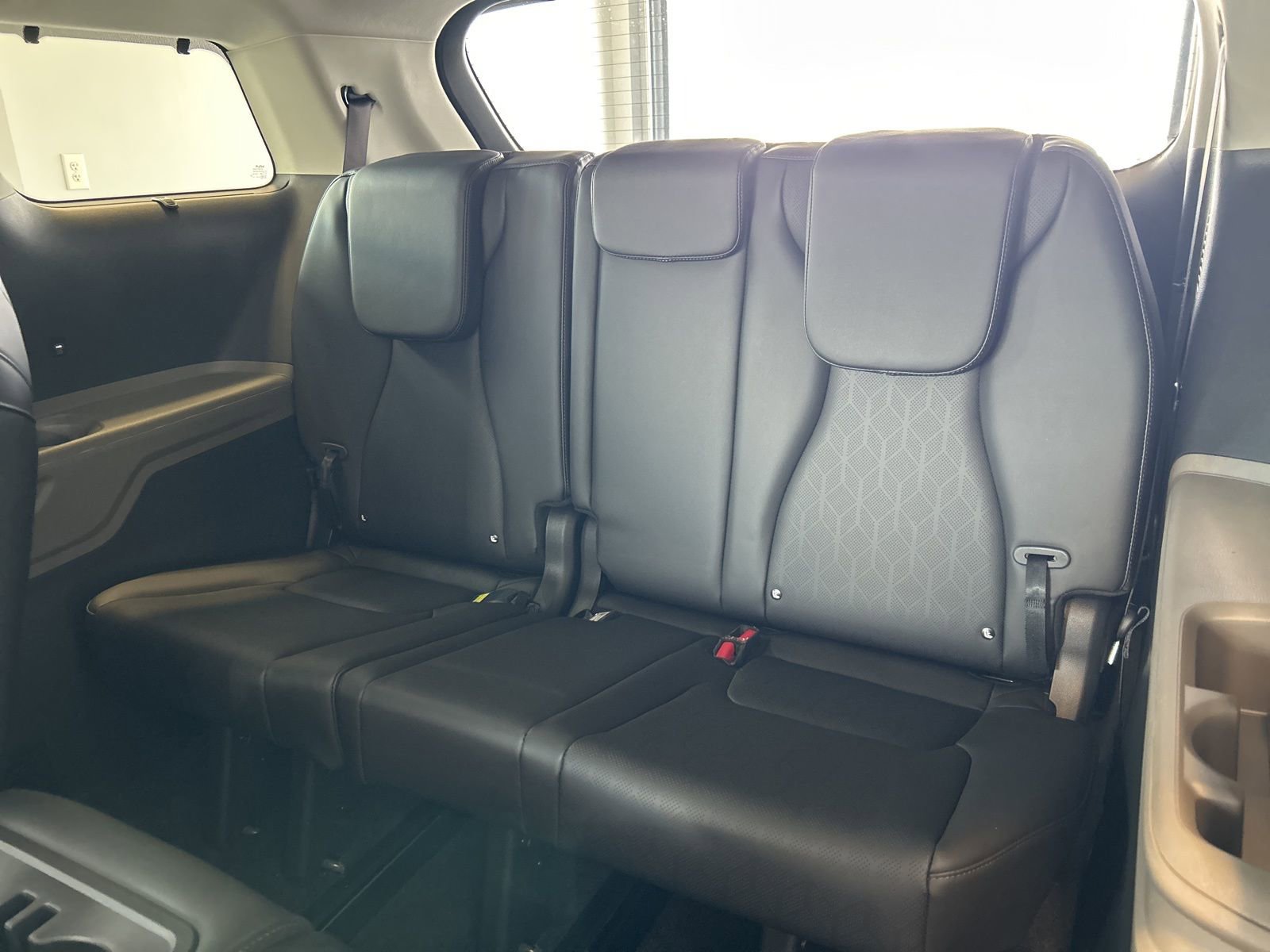 New 2026 Kia Carnival EX image 13