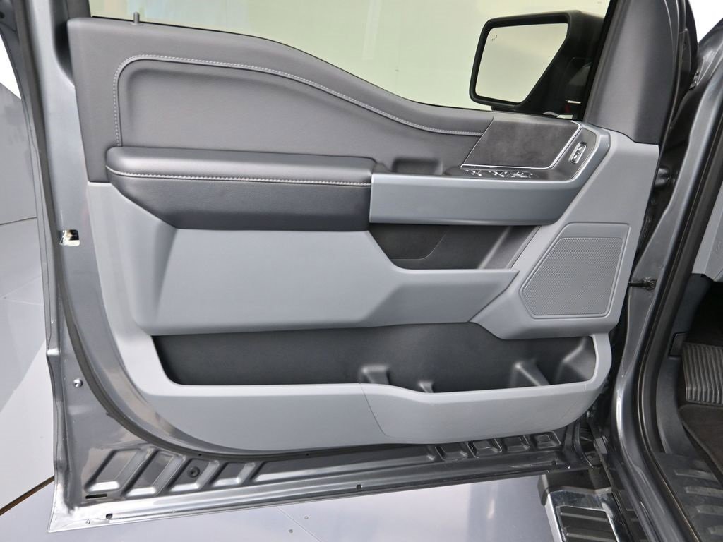 Used 2024 Ford F150 XLT w/ Mobile Office Package image 11