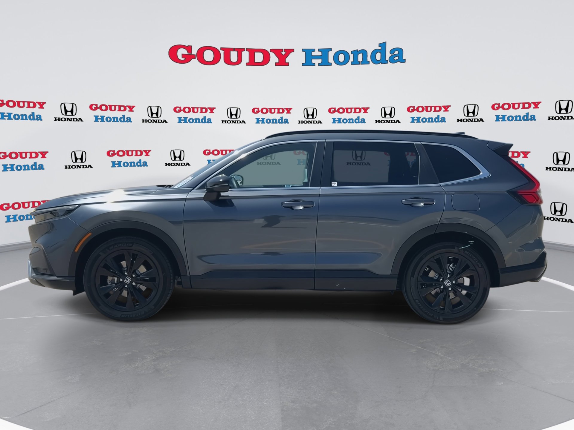 Used 2025 Honda CR-V Sport Touring image 5