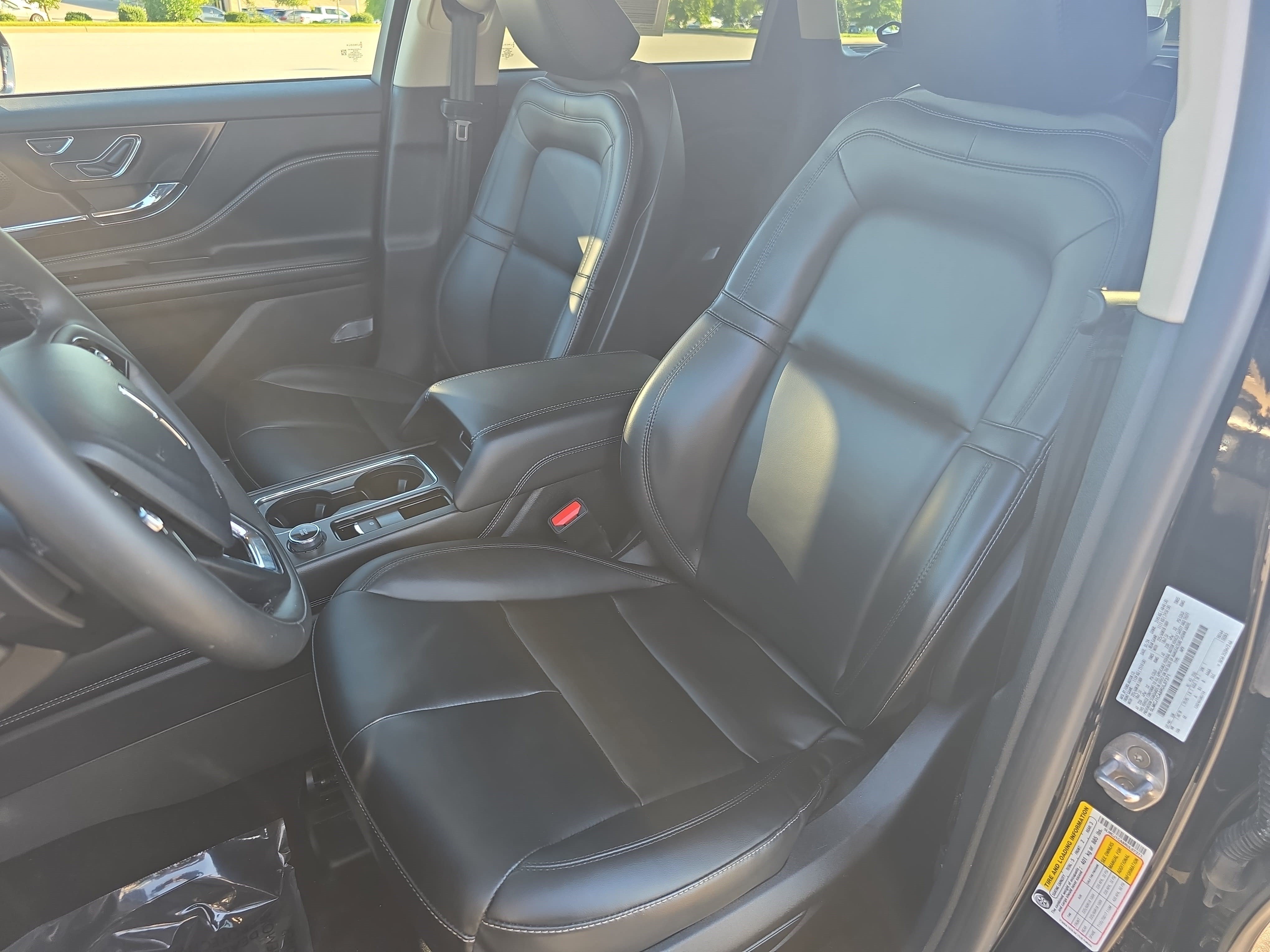 Certified 2024 Lincoln Corsair FWD image 14