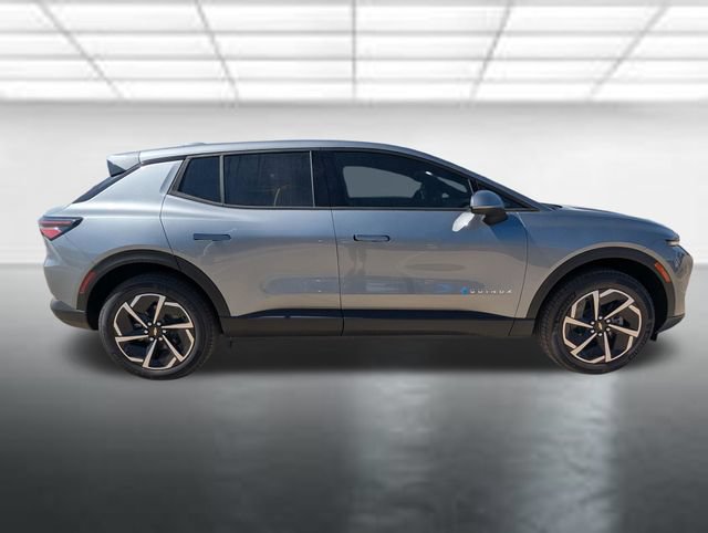 New 2026 Chevrolet Equinox EV LT w/ Comfort Package AWD/4WD image 31
