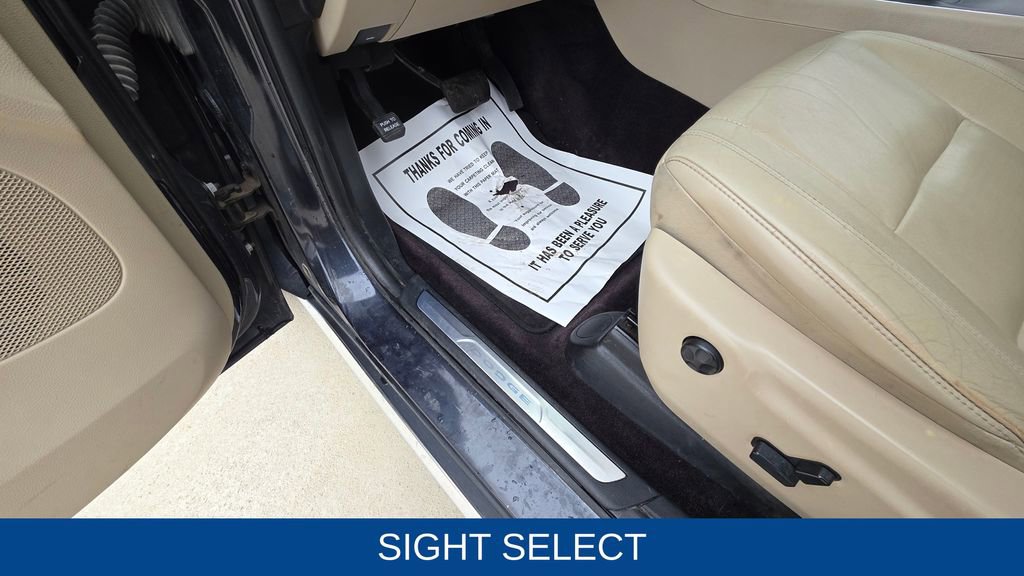 Used 2016 Dodge Durango Limited w/ Nav & Power Liftgate Group image 25