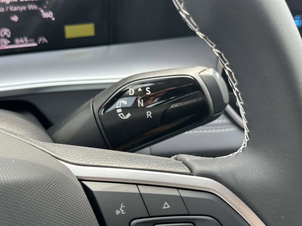 New 2026 Volkswagen Tiguan SE image 20