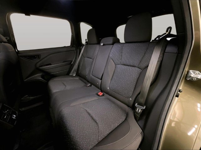 Used 2026 Subaru Forester Premium AWD/4WD image 25