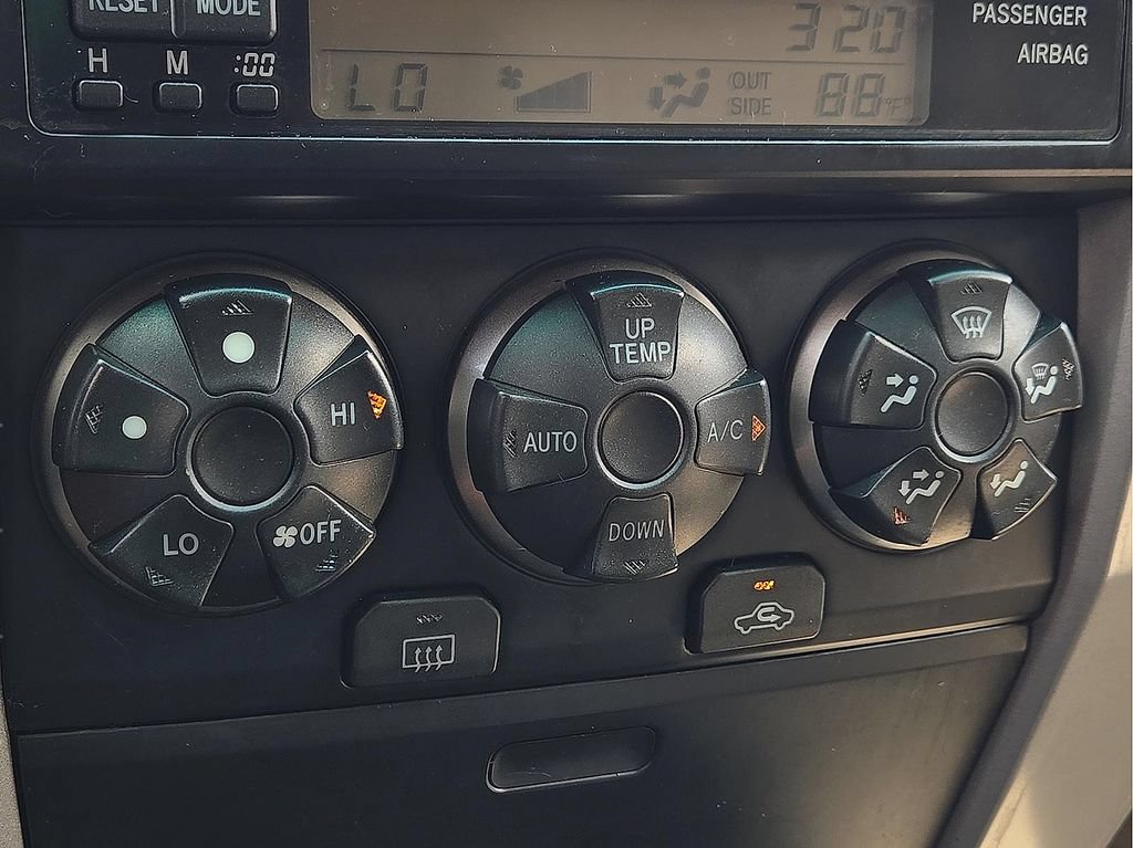 Used 2006 Toyota 4Runner SR5 AWD/4WD image 13