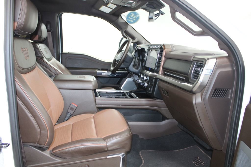 Used 2024 Ford F250 King Ranch w/ Chrome Package image 31