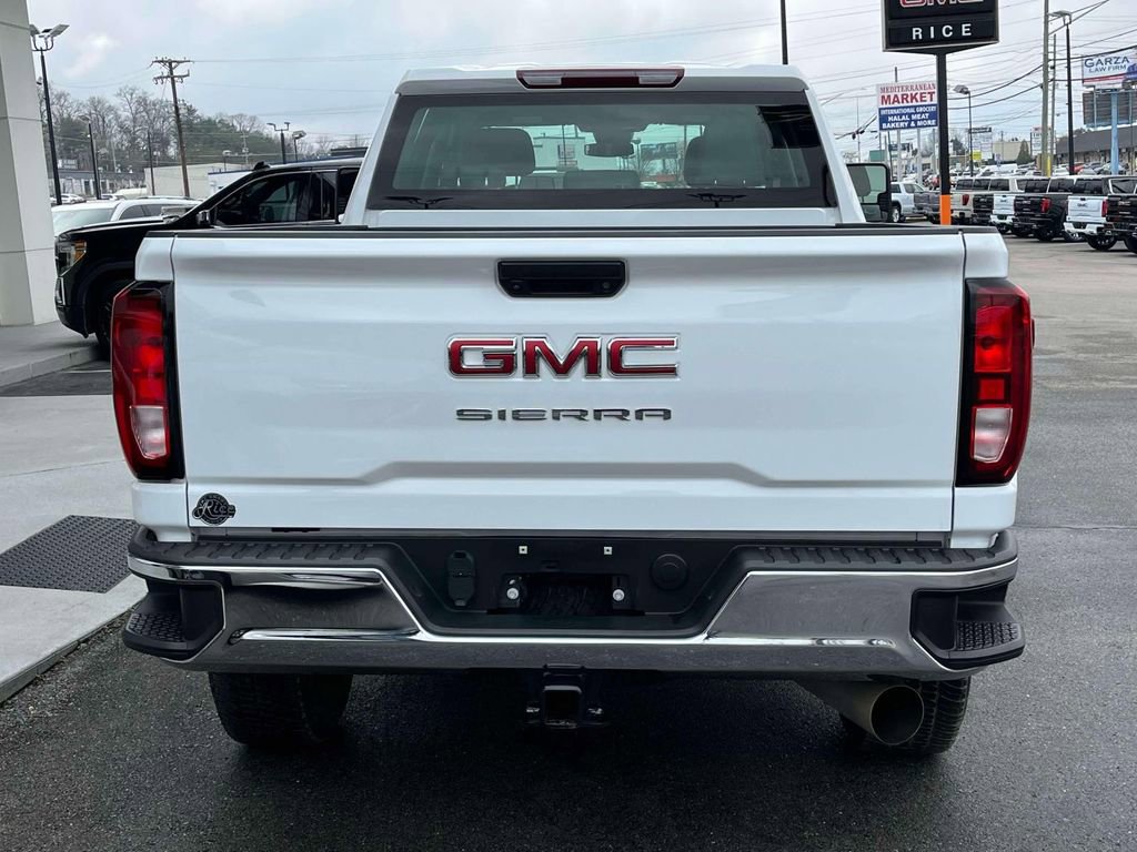 Certified 2024 GMC Sierra 3500 Pro image 4