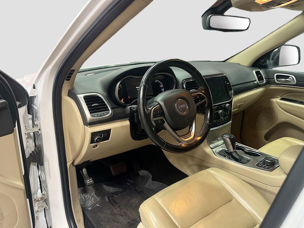 Used 2021 Jeep Grand Cherokee Limited image 9