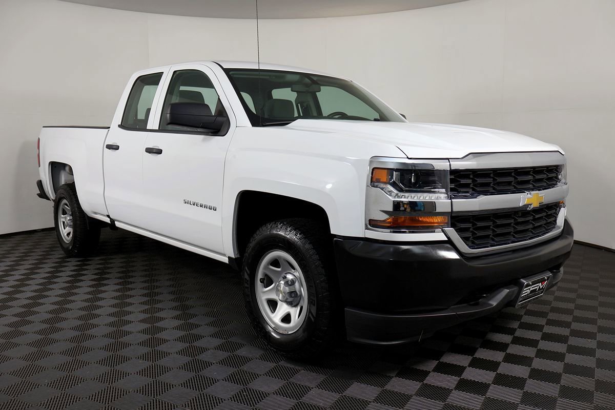 Used 2018 Chevrolet Silverado 1500 W/T AWD/4WD image 6