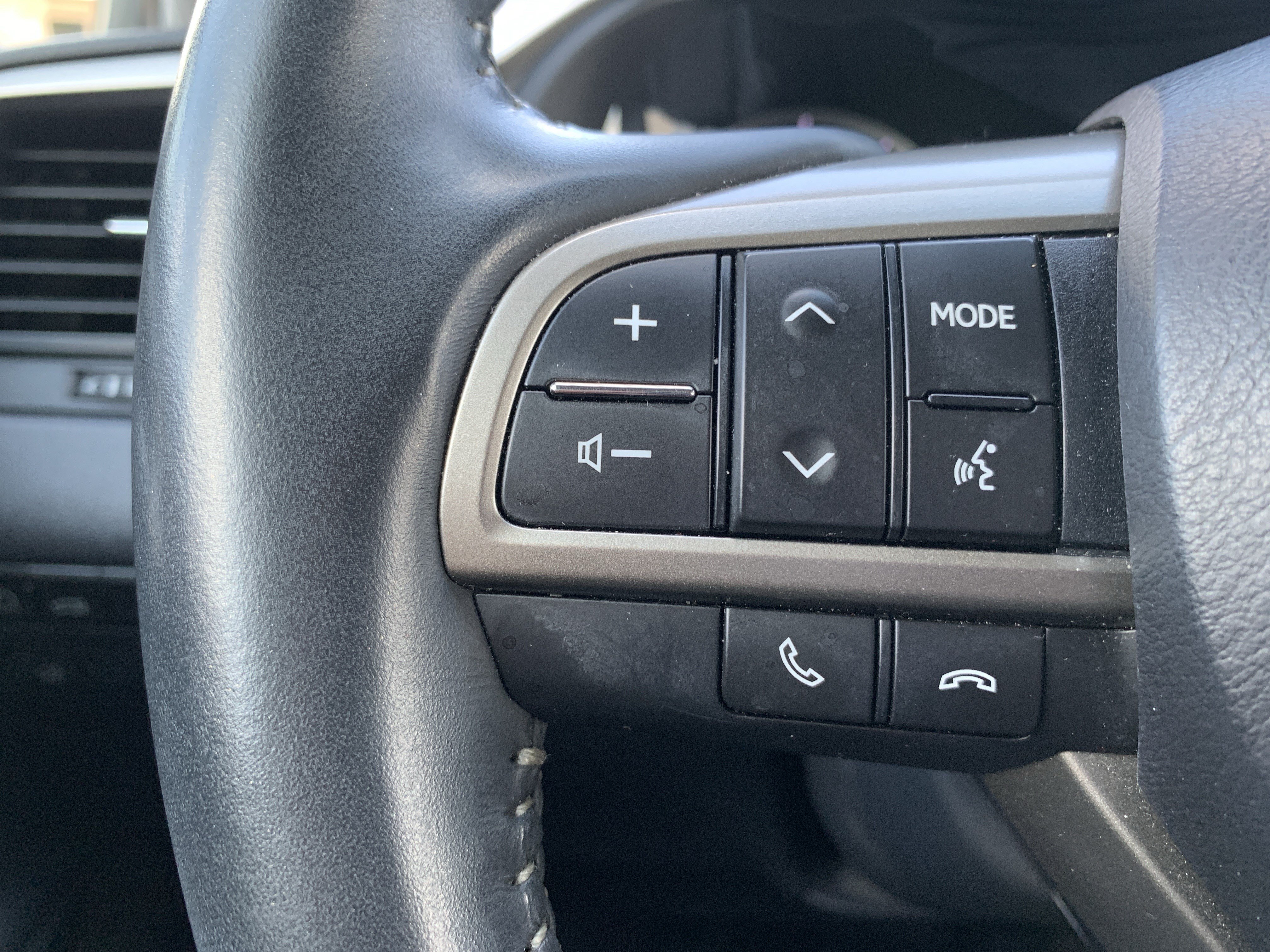 Used 2016 Lexus RX 350 AWD w/ Premium Package image 28