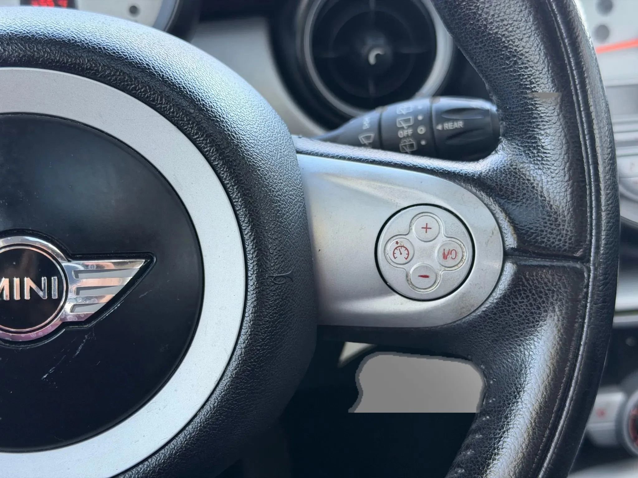 Used 2010 MINI Cooper Hardtop image 45