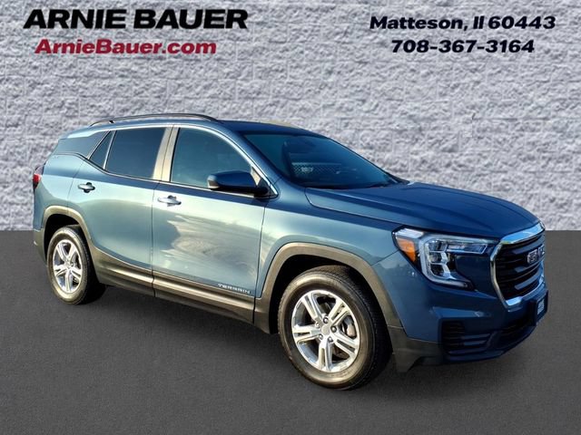 Used 2024 GMC Terrain SLE w/ Driver Convenience Package