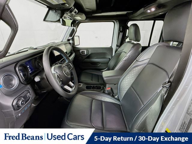 Used 2024 Jeep Wrangler High Altitude image 23