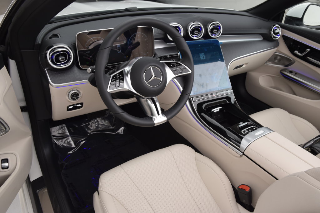 New 2027 Mercedes-Benz CLE 300 4MATIC Cabriolet image 19