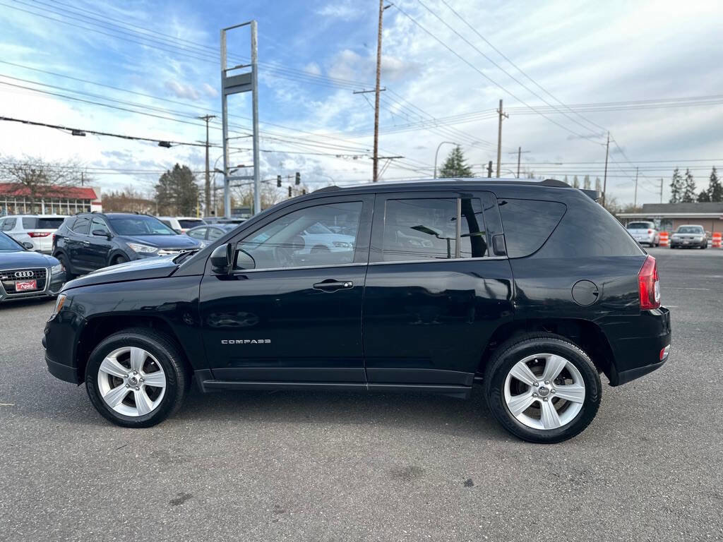 Used 2014 Jeep Compass Sport w/ Power Value Group AWD/4WD image 5