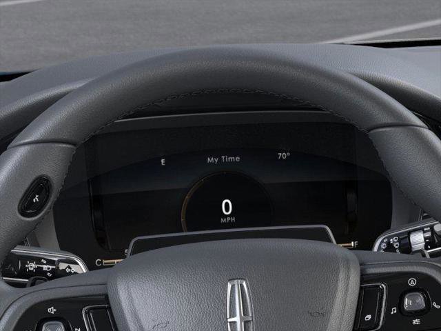 New 2025 Lincoln Corsair AWD w/ Equipment Group 101A image 13