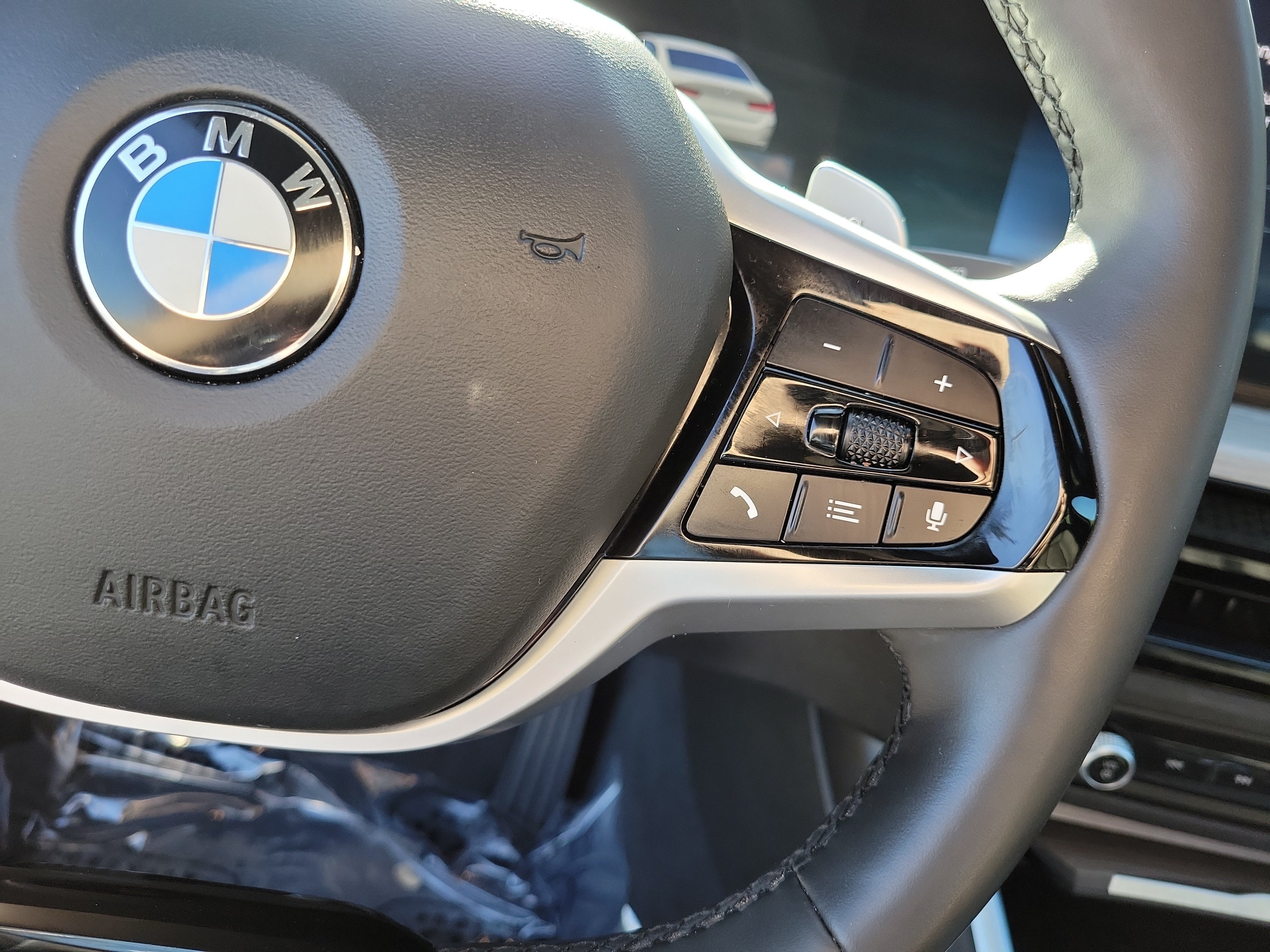 Used 2025 BMW 330i Sedan RWD image 25